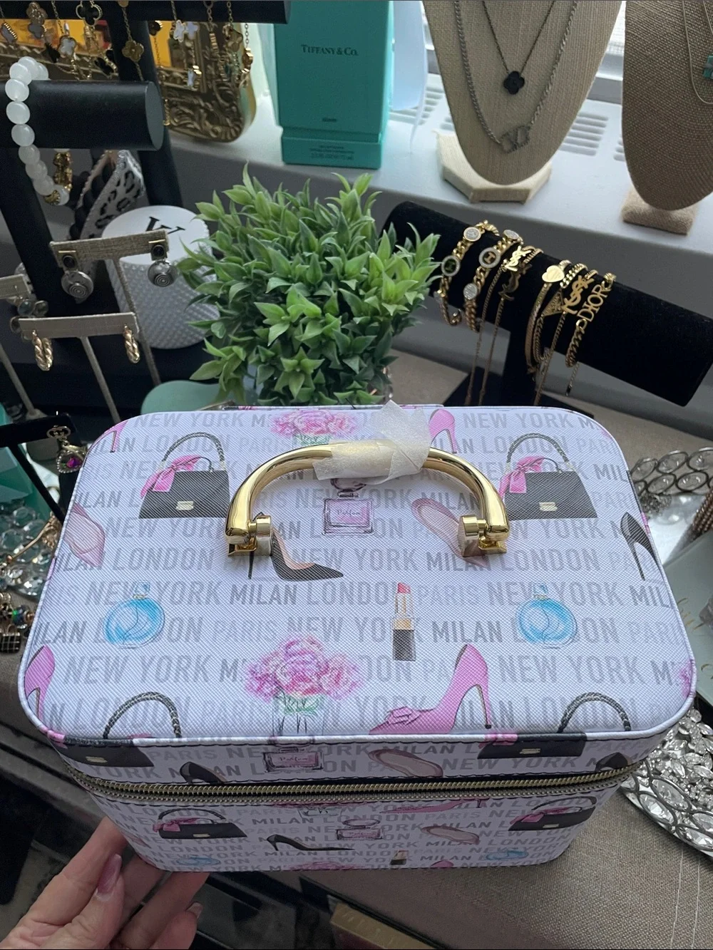 W✨💕City Chic Printed Vanity Case💕✨NEW